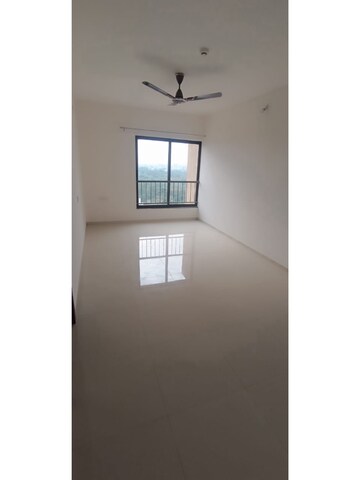 Room in 1 BHK Apartment at Shapoorji Pallonji Joyville Hadapsar Annexe, Hadapsar – for Rent