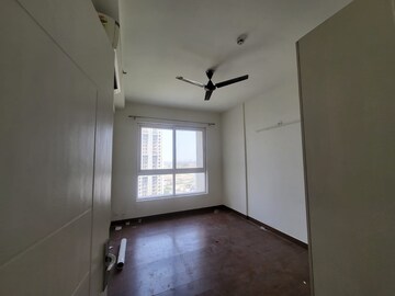 Room in 3 BHK Apartment at Mapsko Mount Ville, Sector 79 – for Rent