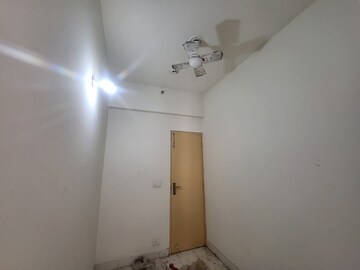 Furnished Amenities in 3 BHK Apartment at Mapsko Mount Ville, Sector 79 – for Rent