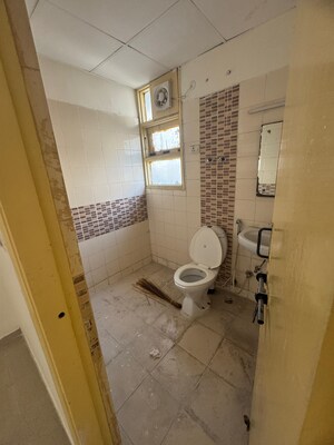 Bathroom in 3 BHK Apartment at Omaxe Heights, Sector 86 – for Sale