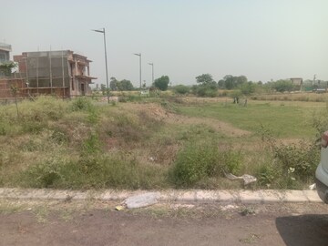  Plot – Garden View at Altus Prime, North Mullanpur - for Sale