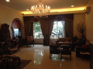 Living Room in 4 BHK Apartment at Girgaon – for Sale