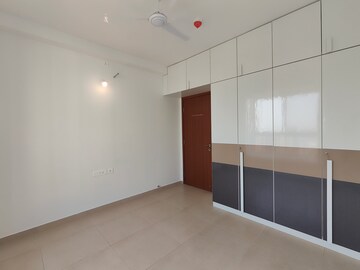Room in 2 BHK Apartment at Bhartiya Nikoo Homes Phase 2, Thanisandra Main Road – for Sale