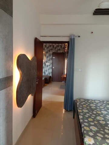 Master Bedroom in 2 BHK Apartment at DLH Legacy, Juhu – for Rent