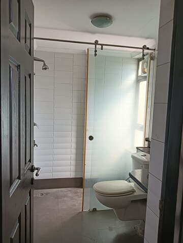 Bathroom in 3 BHK Apartment at Unitech Fresco, Sector 50 – for Rent