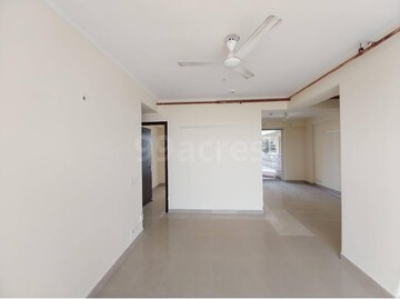 Furnished Amenities in 3 BHK Apartment at M3M Woodshire, Sector 107 – for Rent