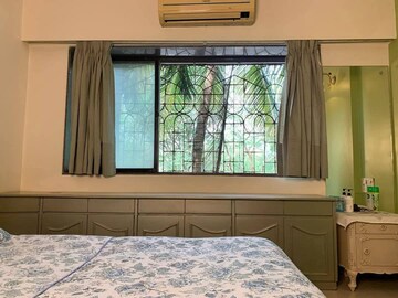 Bedroom in 2 BHK Apartment at Shashtri Nagar – for Rent