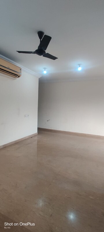 Master Bedroom in 3 BHK Apartment at Lake Home, Powai – for Rent