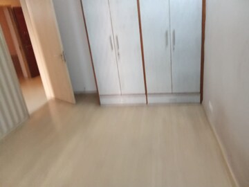 Furnished Amenities in 3 BHK Apartment at DLF New Town Heights III, Sector 91 – for Rent