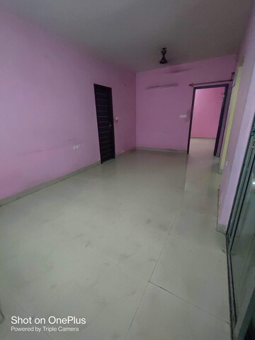 Room in 2 BHK Apartment at Ideal Regency, Thakurpukur – for Rent