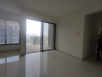 Room in 4 BHK Apartment at Kalpataru Jade Residences, Baner – for Sale