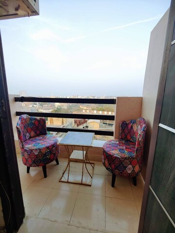Bedroom in 1 BHK Builder Floor at Sector 26 – for Rent