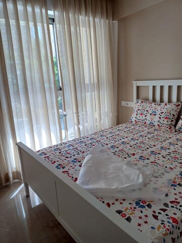 Bedroom in 1 BHK Apartment at Hiranandani Regent Hill, Powai – for Rent