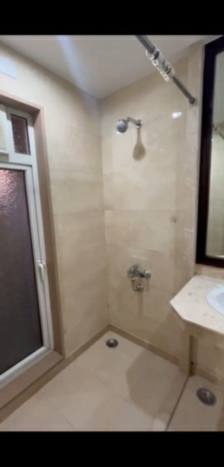 Bathroom, hiranandani-gardens-glen-ridge 4 Bedroom 2700 Sq.Ft. Apartment In Powai Mumbai 8463710