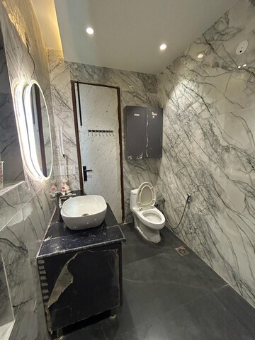 Bathroom in 3 BHK Villa at Sector 50 – for Rent