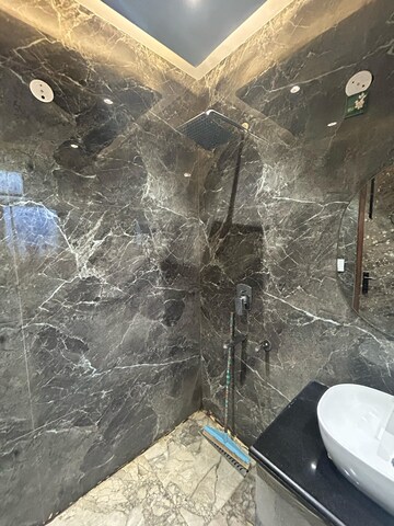 Bathroom in 3 BHK Villa at Sector 50 – for Rent