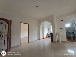 Living Room in 2 BHK Apartment at Kolkatta Gpo – for Sale