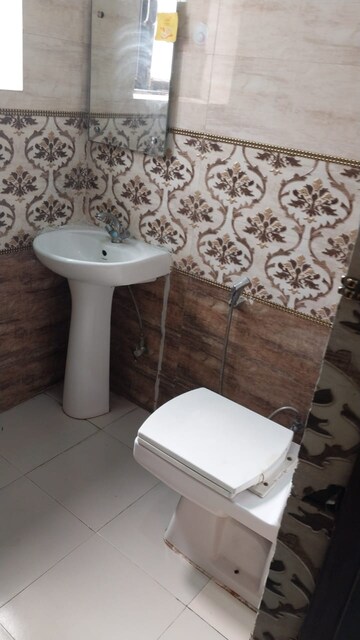 Bathroom in 2 BHK Builder Floor at Huda CGHS, Sector 56 – for Rent