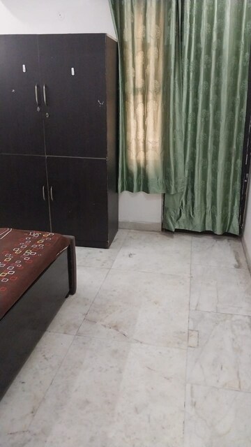 Bedroom in 2 BHK Builder Floor at Huda CGHS, Sector 56 – for Rent
