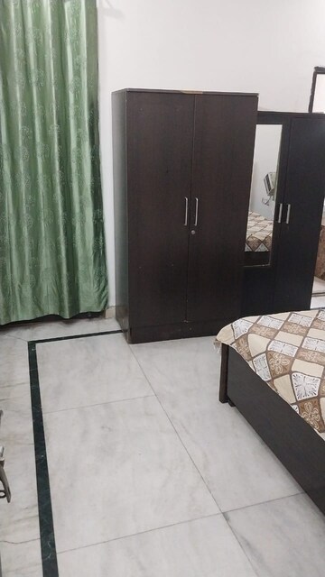 Bedroom in 2 BHK Builder Floor at Huda CGHS, Sector 56 – for Rent