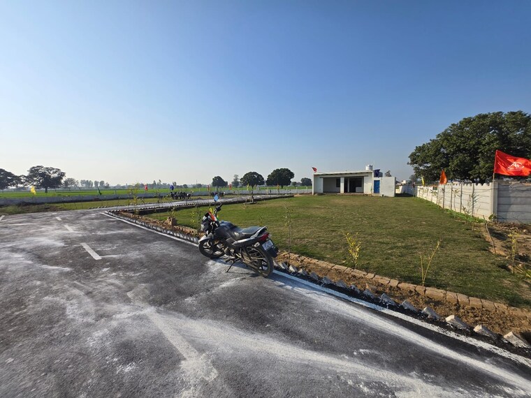 undefined, jewar  150 Sq.Yd. Plot In Jewar Greater Noida 8463800