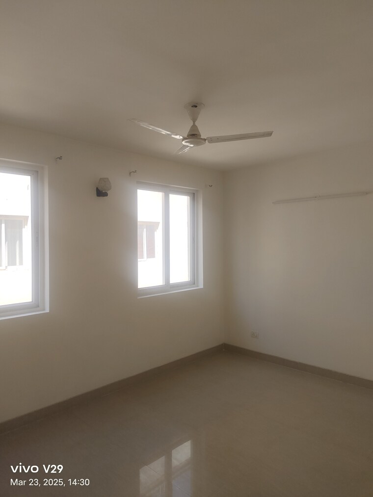 Master Bedroom, emaar-mgf-emerald-hills 4 Bedroom 360 Sq.Yd. Apartment In Sector 65 Gurgaon 8464018