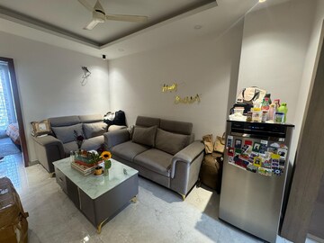 Building Lobby in 2 BHK Builder Floor at Super Mart 1, Sector 27 – for Rent
