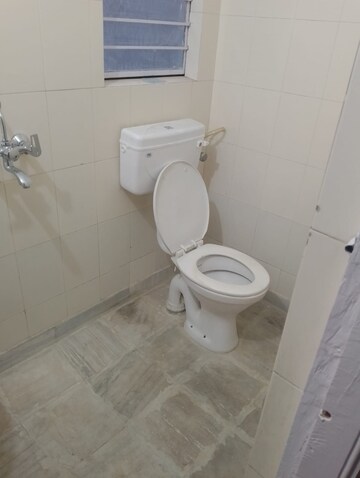 Bathroom in 2 BHK Apartment at Lalpur – for Rent
