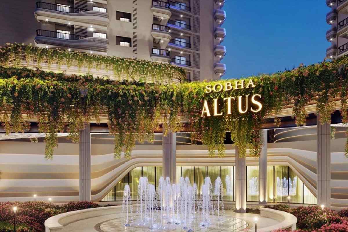4 BHK + Pooja Room,Servant Room,Study Room Apartment For Sale in Sobha Altus