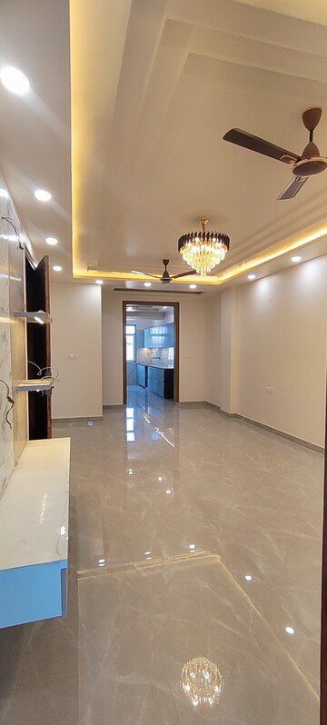 Floor Plan in 2 BHK Builder Floor at Puri Kohinoor, Sector 89 – for Rent