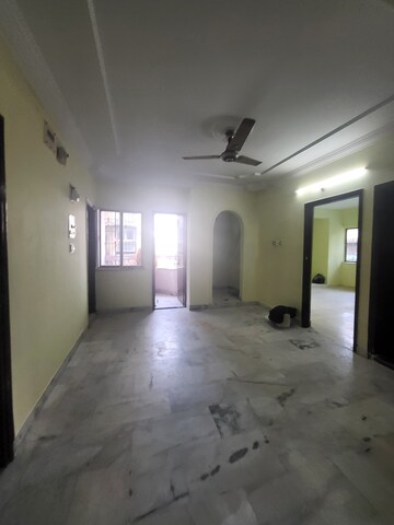Room in 3 BHK Apartment at Lalpur – for Rent