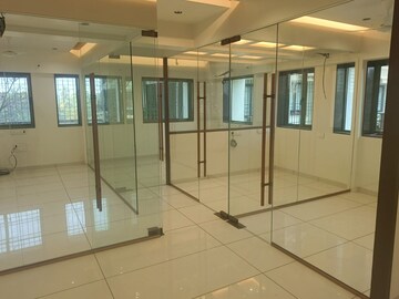  Office Space For Rent in Mittal Tower Mumbai, Nariman Point