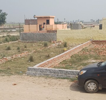  Plot For Sale in Bhopani Village