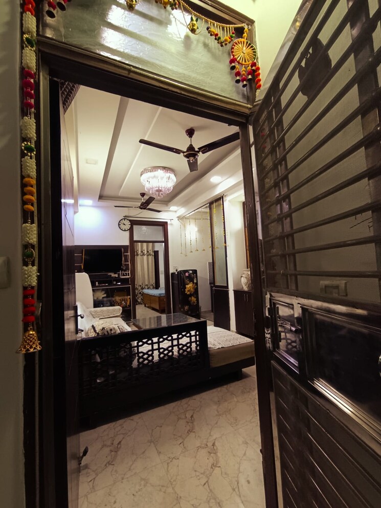 Exterior View, shakti khand 2 Bedroom 800 Sq.Ft. Builder Floor In Shakti Khand Ghaziabad 8464156