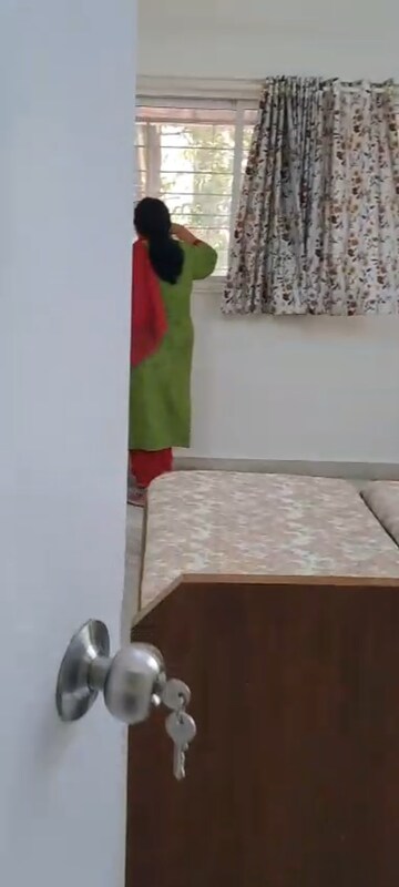 Floor Plan in 2 BHK Apartment at Shree Vinayak Society, Vile Parle East – for Rent