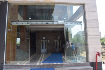 Office Space – Exterior View View at Salt Lake Sector V - for Rent