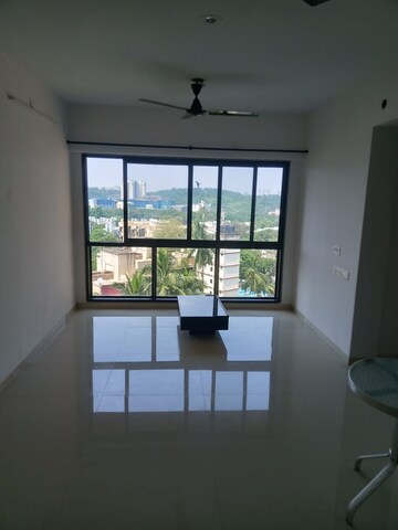 Room in 2 BHK Apartment at Kanakia Rainforest, Andheri East – for Rent
