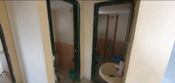 Bathroom in 1 BHK Apartment at Raunak Delight, Owale – for Rent