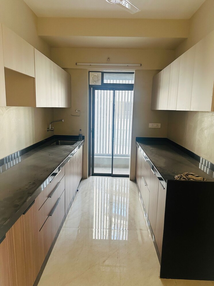 Exterior View, shree-krishna-navageeta 3 Bedroom 1200 Sq.Ft. Apartment In Chembur Mumbai 8464478