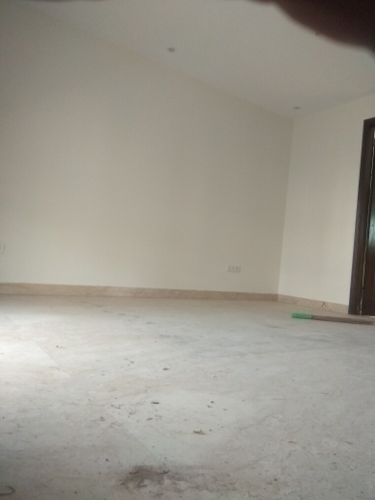 Master Bedroom, maharani bagh 5 Bedroom 1100 Sq.Ft. Independent House In Maharani Bagh Delhi 8464497