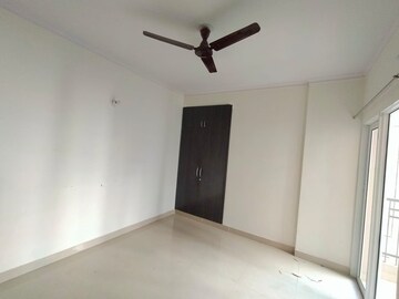 Master Bedroom in 3 BHK Apartment at JM Florence, Tech Zone 4 Greater Noida – for Rent