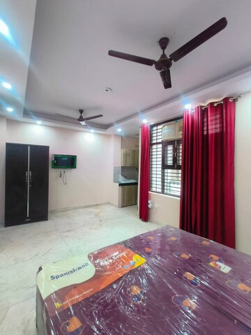Bedroom in 2 BHK Builder Floor at Sector 46 – for Rent