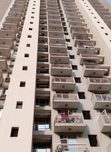 4 BHK Apartment For Rent in DLF The Royalton Tower, Dlf Phase V