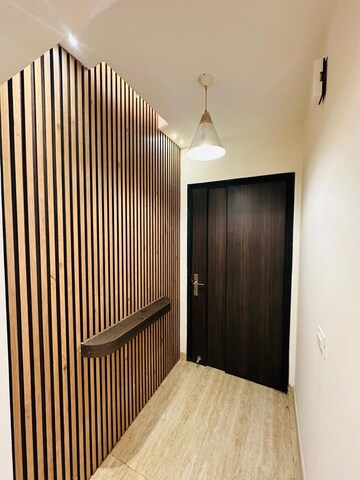 Bedroom in 4 BHK Apartment at Oasis Apartments, Sector 55 – for Rent