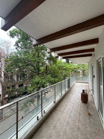 Balcony in 4 BHK Apartment at Oasis Apartments, Sector 55 – for Rent