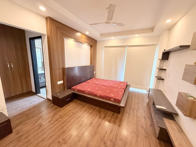 Master Bedroom, oasis-apartments 4 Bedroom 4500 Sq.Ft. Apartment In Sector 55 Gurgaon 8464580