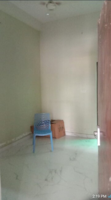 Room in 2 BHK Independent House at Murad Nagar – for Sale