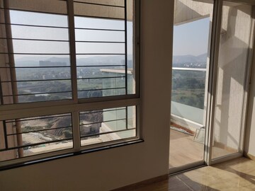 Room in 2.5 BHK Apartment at VTP Belair E And F Building, Mahalunge – for Rent