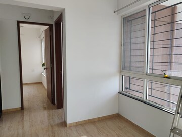 Room in 2.5 BHK Apartment at VTP Belair E And F Building, Mahalunge – for Rent