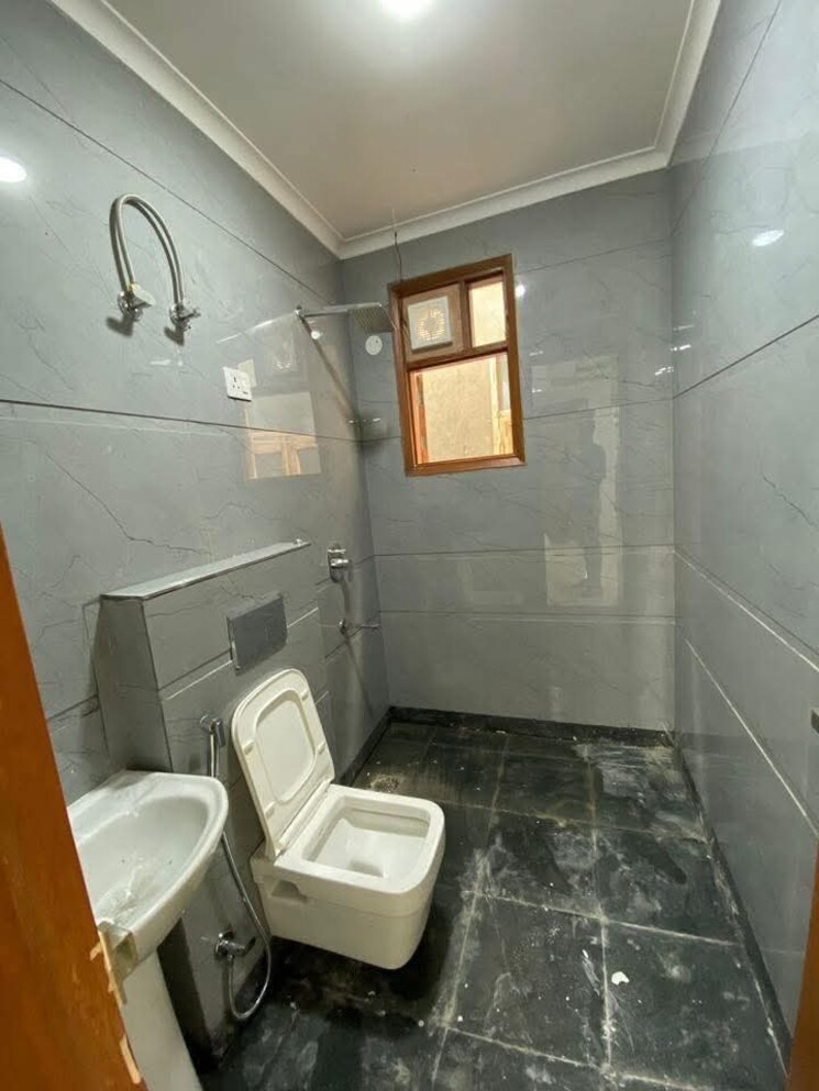 Bathroom, neelkanth-apartment-ii 2 Bedroom 450 Sq.Ft. Builder Floor In Burari Delhi 8464786